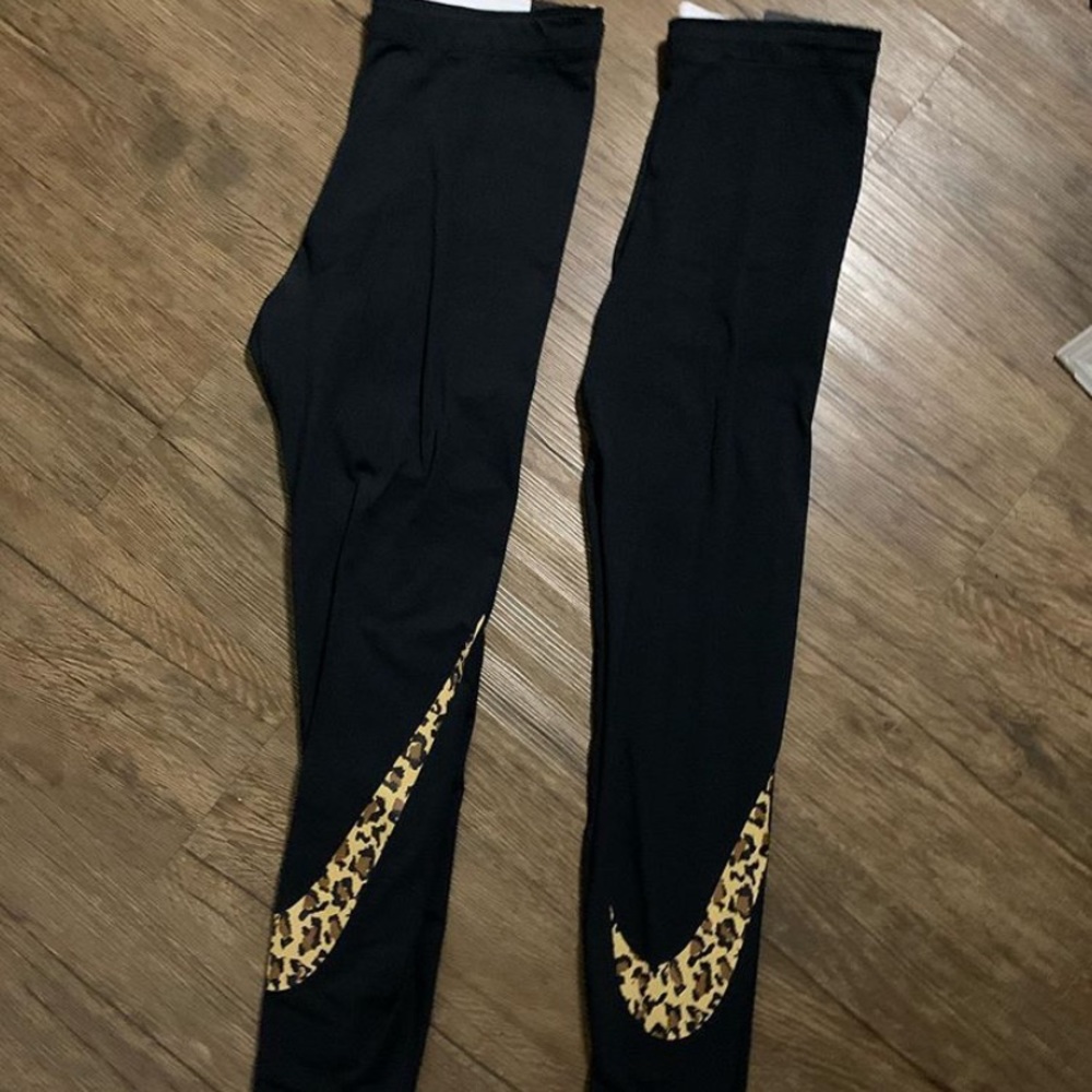 Brand New Nike Cheetah Print Leggings